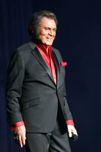 Classic Crooner Engelbert Humperdinck All About Love During Rialto