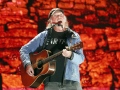 Ann-Wilson-Farm-Aid-2023-18-Neil-Young