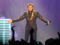 Barry-Manilow-2024-03