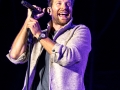 Brett Eldredge  01