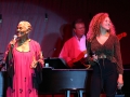 Dionne-Warwick-13