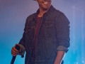 Dustin Lynch 08