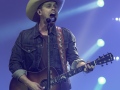 Dustin Lynch 10