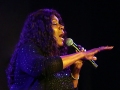 Gloria-Gaynor-03