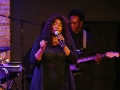 Gloria-Gaynor-11