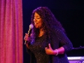 Gloria-Gaynor-13