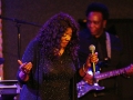 Gloria-Gaynor-19