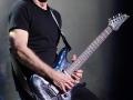 Joe-Satriani-07