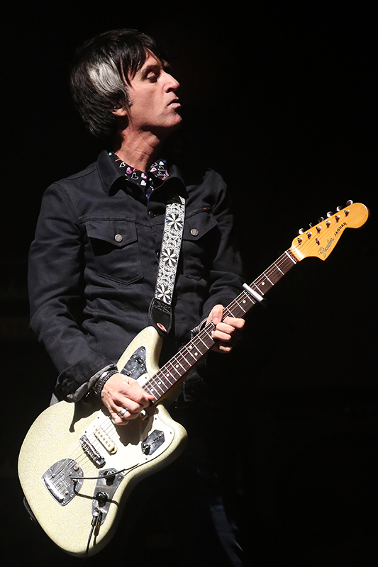 Johnny Marr (The Smiths, Electronic): “Comet” Tour at Vic Theatre ...