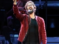 Josh-Groban-04