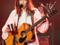 Nicki Bluhm 19