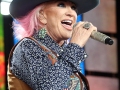 Tanya-Tucker-02