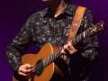 Tommy-Emmanuel-08