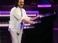 Yanni-06