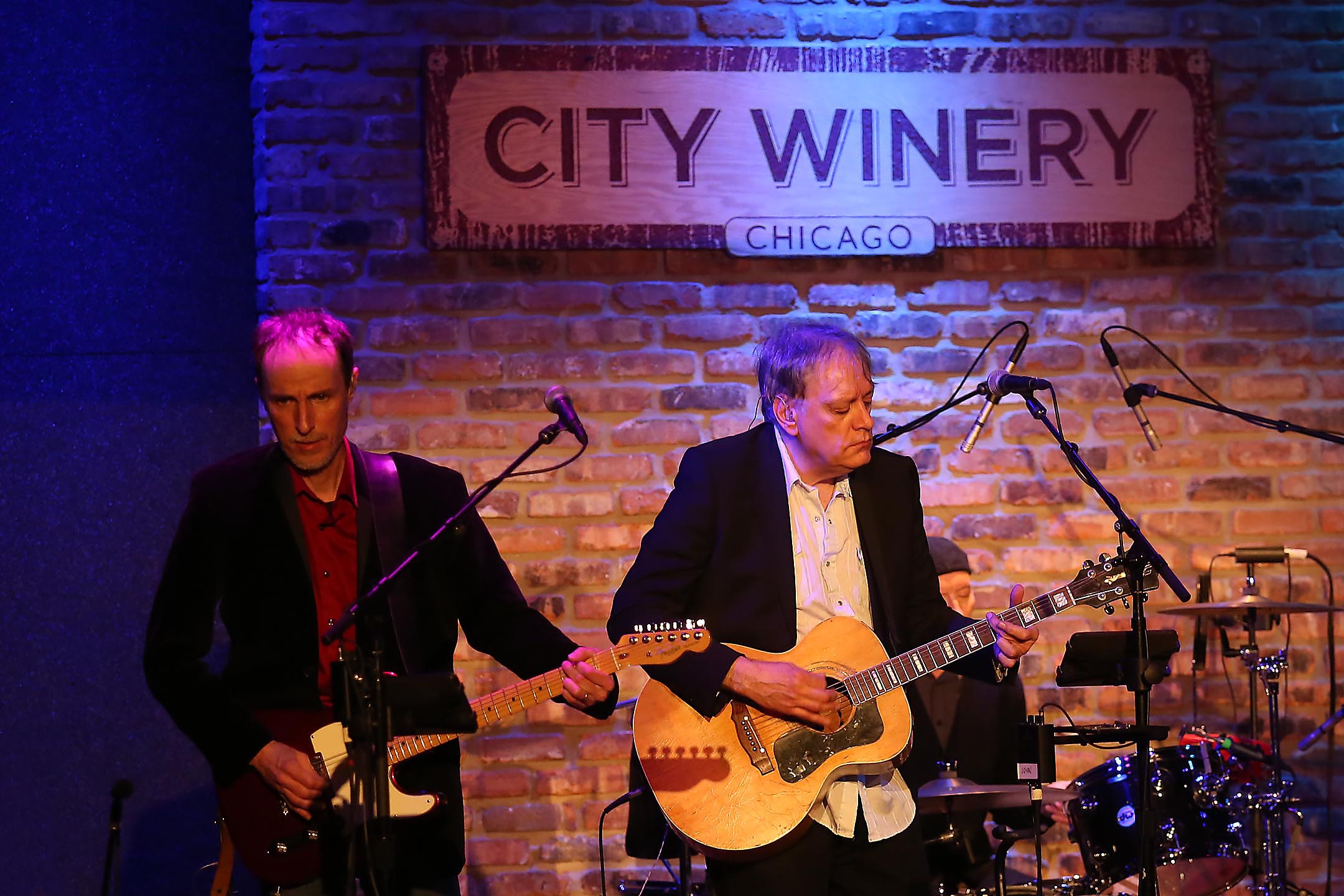 10 000 maniacs playing favorites tour at city winery chicago 