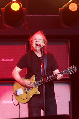 AC/DC